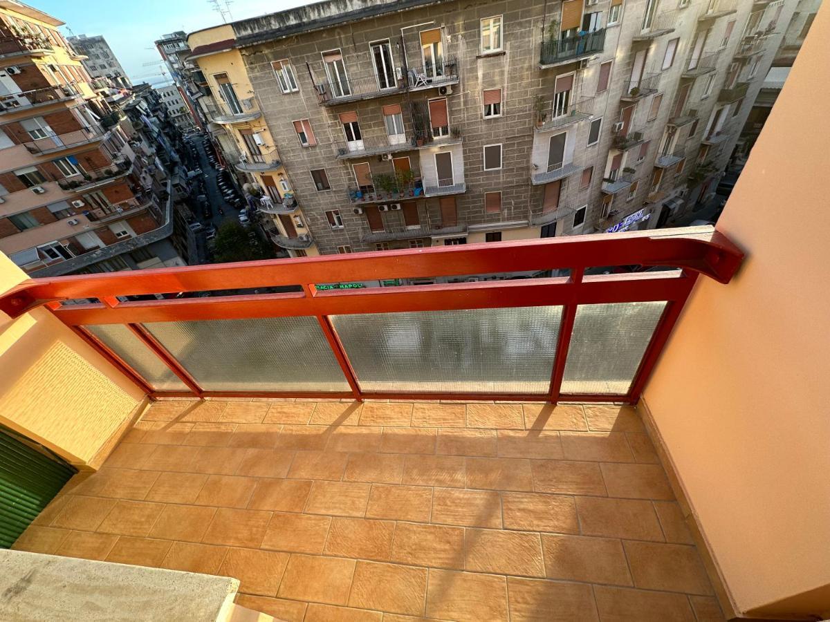 B&B Off Rooms And Relax Naples Exterior photo