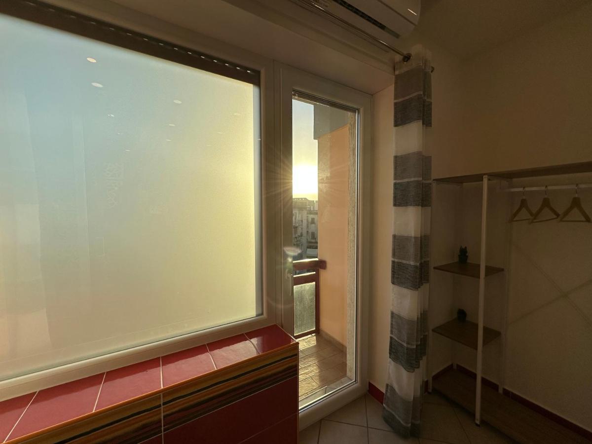 B&B Off Rooms And Relax Naples Exterior photo